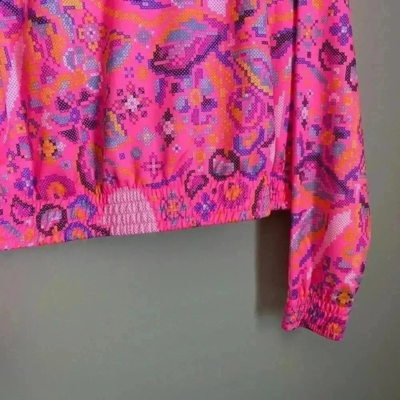 Nike Sportswear Pink Floral Printed Jacket Size Medium - Picture 5 of 10